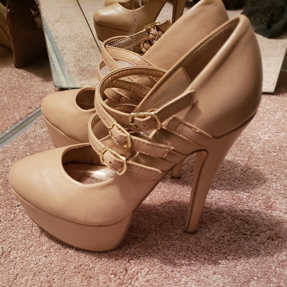 Super sexy mary janes size 6